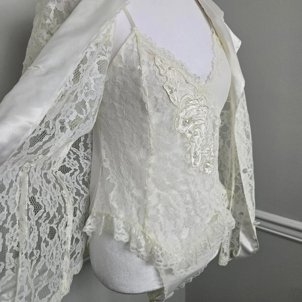 VTG 90s Y2K Victoria's Secret 2 piece set Boudoir Bridal Size M Romantic Lace